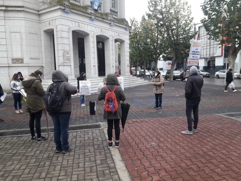 #3J: organizaciones se concentraron en el Paseo Mend�a
